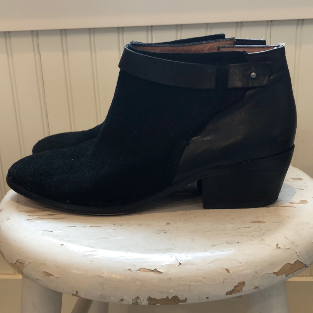 Suede/Leather Madewell Charlie Collar Stud Booties